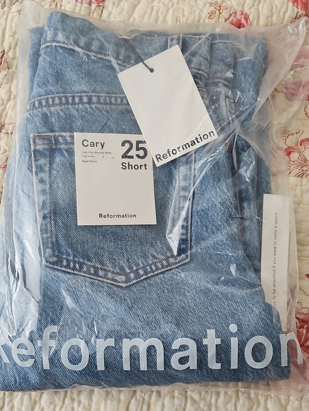 Reformation Cary High Rise Skouchy Wide Leg Jeans, Size 25 In Short